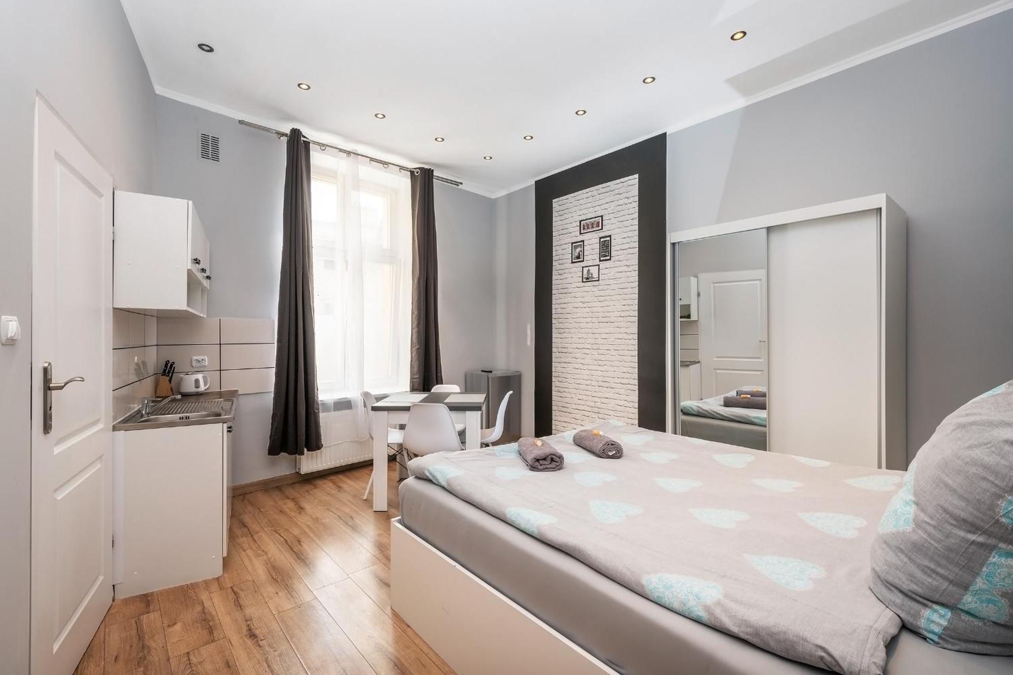 70S Business Room Краков Экстерьер фото