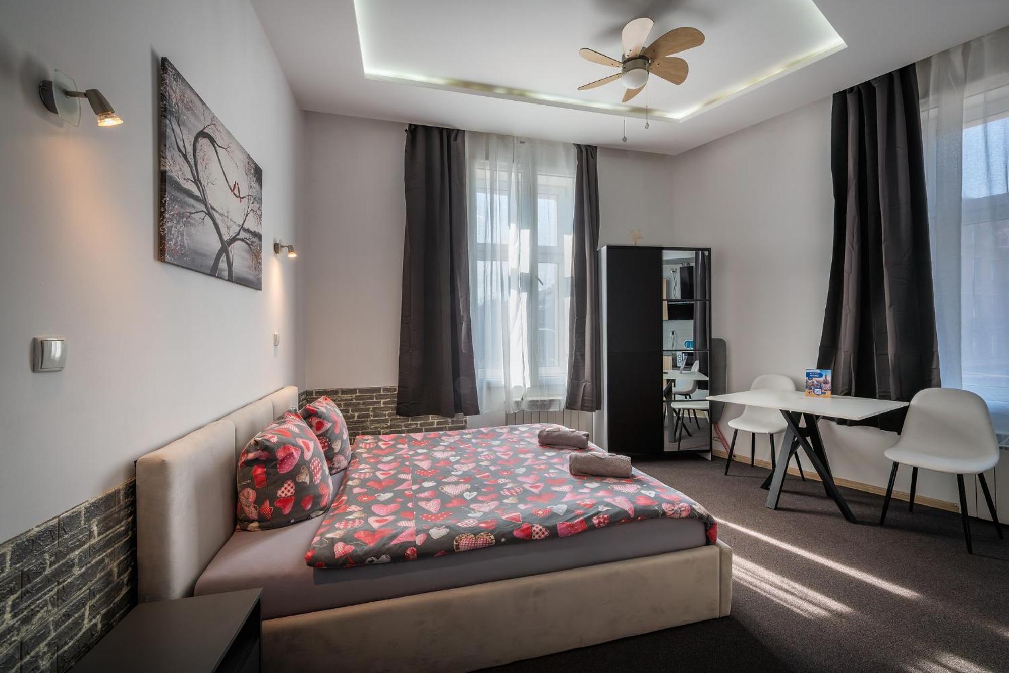 70S Business Room Краков Экстерьер фото